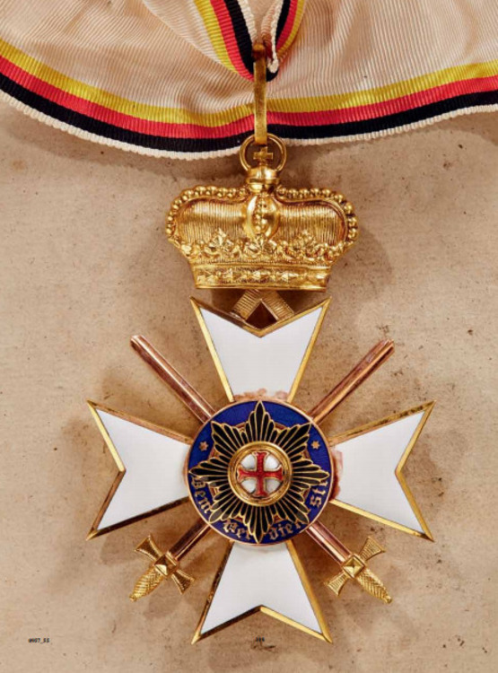 Order+of+merit%2c+military%2c+i+class+cross%2c+gold+with+swords%2c+obv+
