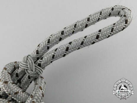 RAD Adjutant’s Aiguillette (formal dress version) Detail Loop