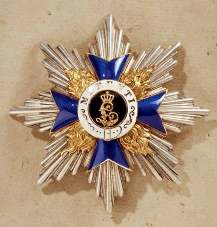 Order+of+military+merit%2c+civil+division%2c+i+class+cross+breast+star%2c+obv