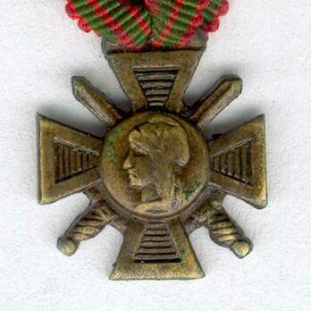 Miniature Bronze Cross (uniface) Obverse