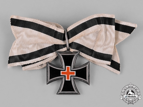 Cross of Merit for Women and Girls, 1870/1871 (stamped "GODET 800")