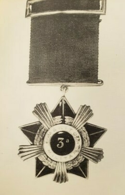 Merito+militar+3+clase