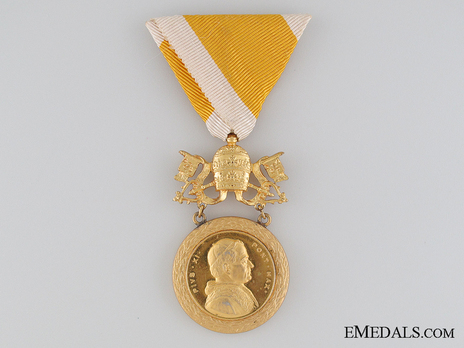 Bene Merenti Medal, Type VII, Gold Medal Obverse