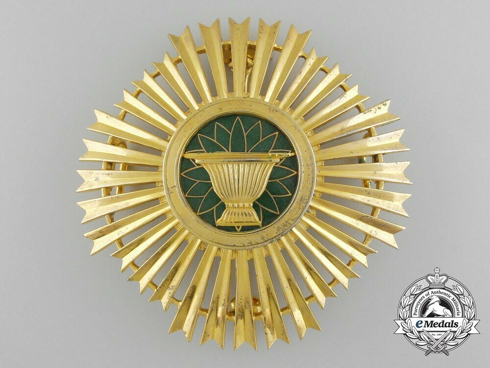 Royal+order+of+sahametrei%2c+grand+cross+breast+star+1