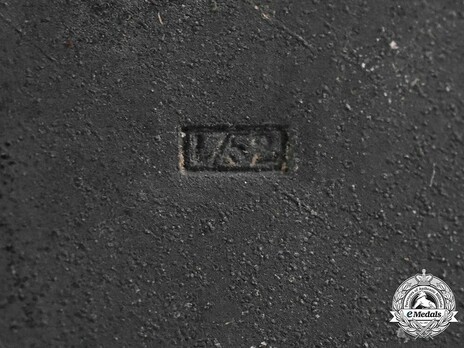 War Merit Cross I Class with Swords, by C. F. Zimmermann (zinc) Detail
