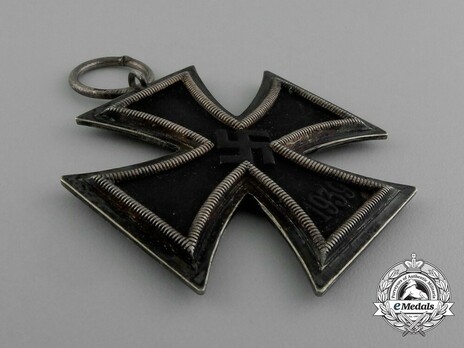 Iron Cross II Class, by Gottlieb & Wagner, #52 ("52") Obverse