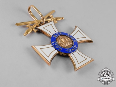 Order of the Crown, Military Division, Type II, II Class Cross (swords on ring, in silver gilt) Obverse