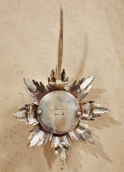 House Order of the Honour Cross, Type I, Grand Cross Breast Star Reverse