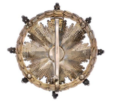 Order of Franz Joseph, Type II, Military Division, Grand Cross Breast Star (with gold swords) Reverse
