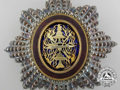 National Order of Independence, Grand Officer Breast Star Obverse