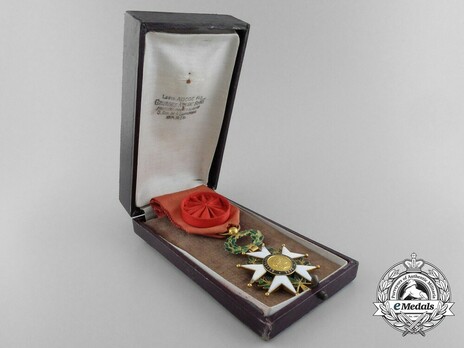 Officer (Gold) Case of Issue Obverse 