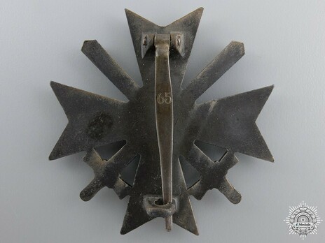 War Merit Cross I Class with Swords, by Klein & Quenzer (65, zinc) Reverse