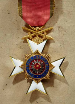 Princely House Order of Schaumburg-Lippe, III Class Cross with Swords (on ring) Obverse