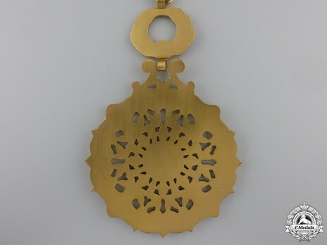 National Order of Merit, Amid Collar Reverse