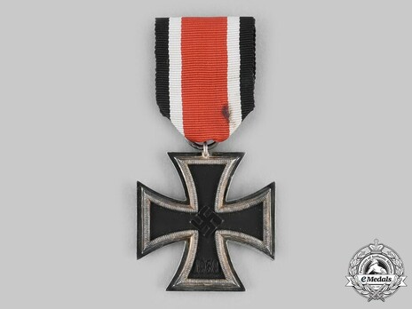 Iron Cross II Class, by A. Rettenmaier, #16, L/59 (unmarked) Obverse