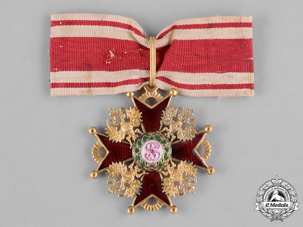 C18 045354