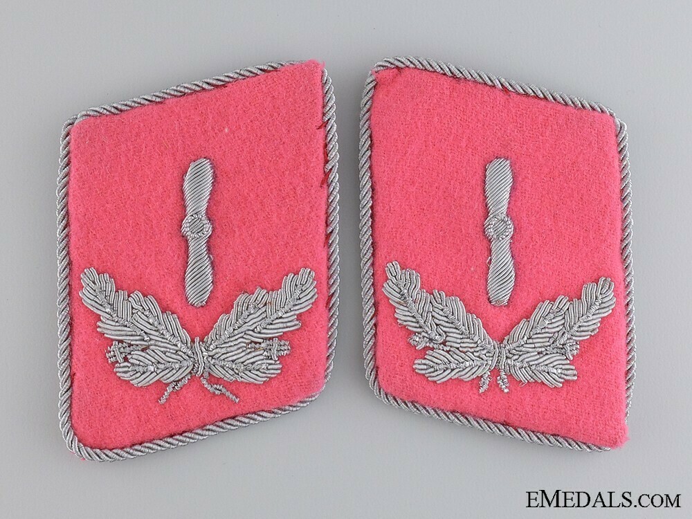 A set of luftwaf 5447b6623056c