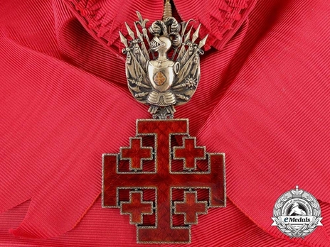 Equestrian Order of Merit of the Holy Sepulcher of Jerusalem (Type II) Grand Cross (for Men, 1907-Present) Obverse
