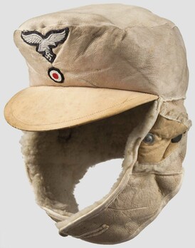 Luftwaffe NCO/EM Ranks Winter Visored Field Cap (light leather version) Profile