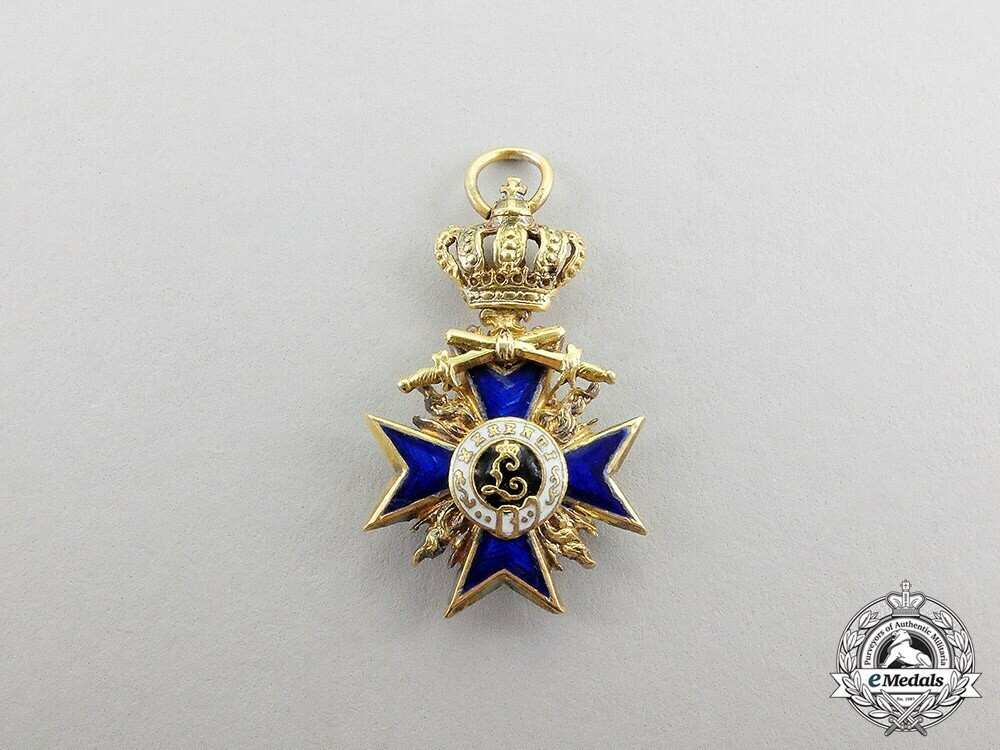 Miniature+order+of+military+merit%2c+military+division%2c+grand+cross+1