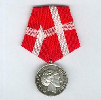 Silver Medal Obverse without crown