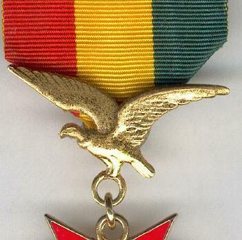 Maltese Cross (gilt) Suspension 