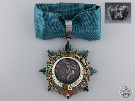 Commander Obverse