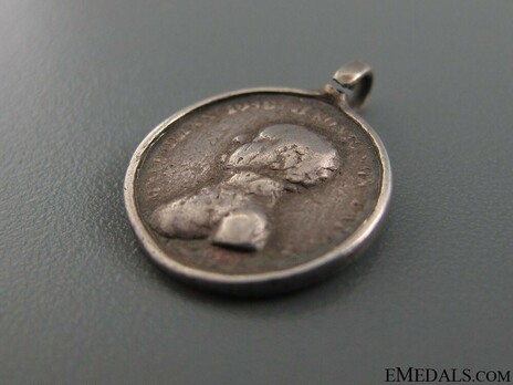 Miniature Silver Military Merit Medal, Type III (stamped) Obverse