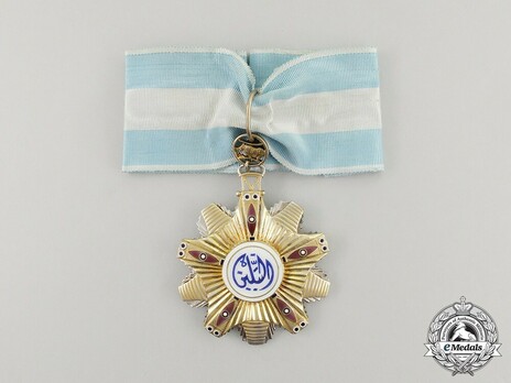 Order of the Two Niles, Commander Obverse