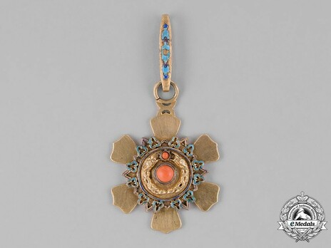 Order of the Double Dragon, Type II, I Class, III Grade Sash Badge Obverse