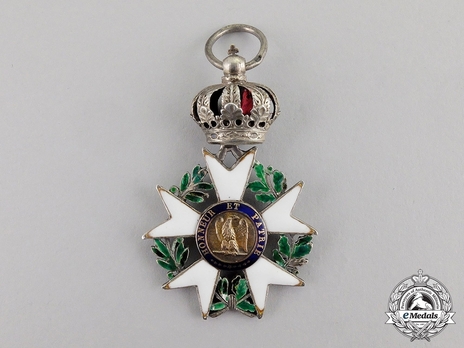 Legionnaire (with surmounted crown) Reverse