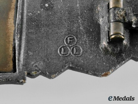 45668  Germany, Wehrmacht. A Close Combat Clasp, Bronze Grade, By Friedrich Linden