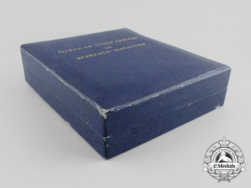 Order+of+military+merit%2c+iii+class+case+of+issue+1