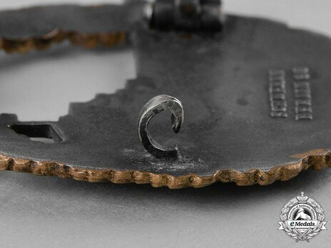 Destroyer War Badge, by C. Schwerin (in zinc) Detail