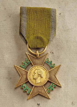Decoration for Art and Science, Type III, Silver Cross Obverse