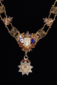 Royal Family Order of Johor, Grand Commander Collar