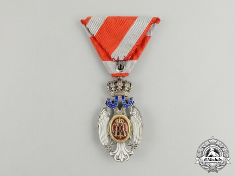Order of the White Eagle, Type I, Civil Division, V Class Reverse