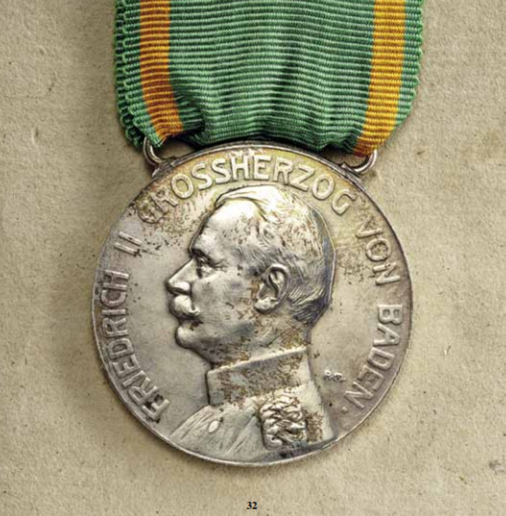 Medal+for+art+and+science+in+silver%2c+type+iii%2c+obv