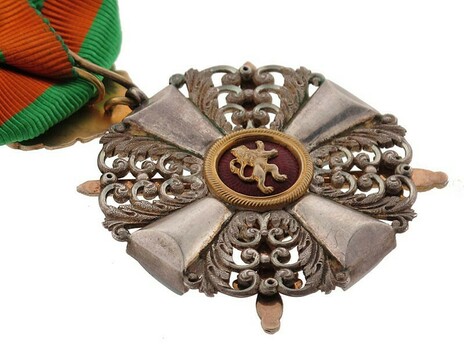 I Class Knight with Swords (with oak leaves) (in silver gilt) Reverse