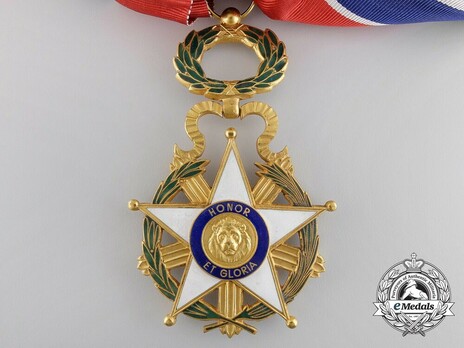 Grand Cross Obverse