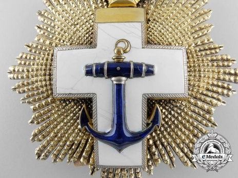 3rd Class Breast Star (white distinction) (1900) Obverse