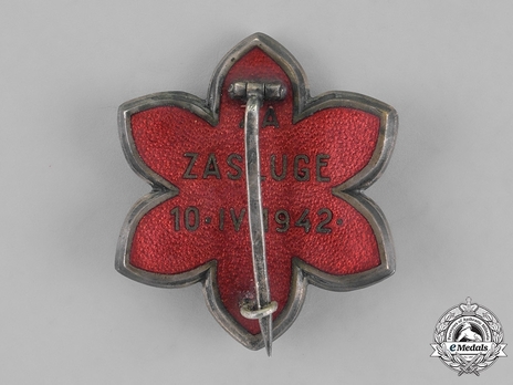 II Class Decoration Reverse