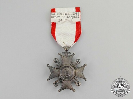 Leopold Order, Type III, III Class Cross Reverse