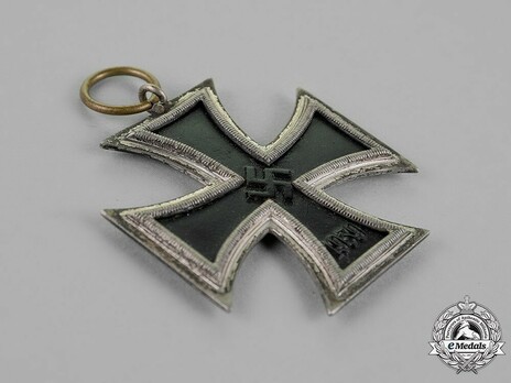 Iron Cross II Class, by W. Deumer, #3, L/11 (Schinkel version) Obverse