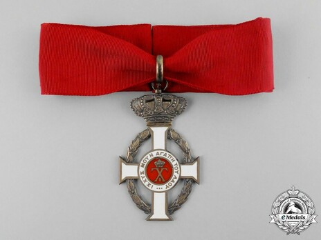 Royal Order of George I, Civil Division, Grand Commander Obverse