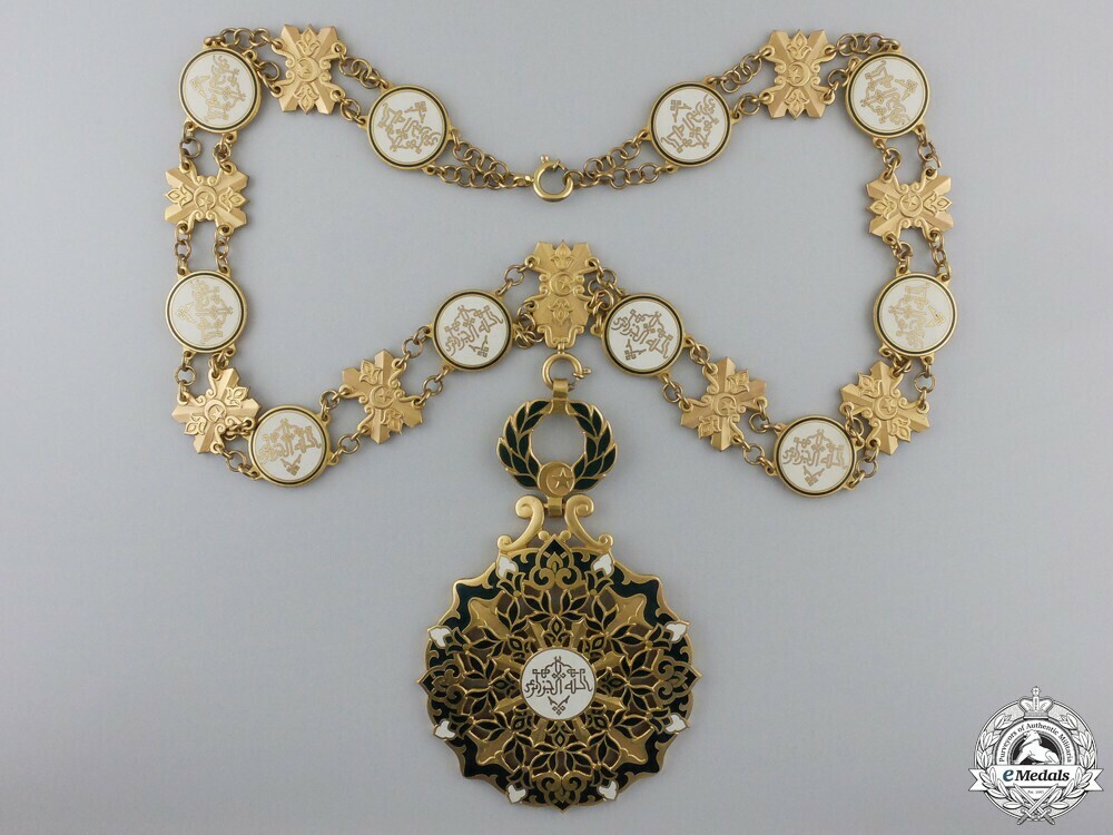 Amid collar 1