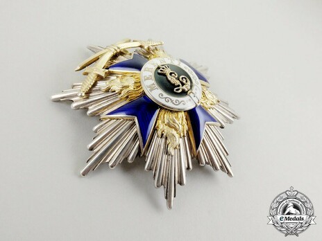  Order of Military Merit, Military Division, I Class Cross Breast Star Obverse