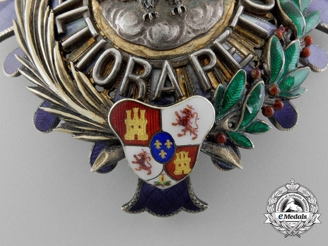 Grand Cross Breast Star (Silver) Obverse