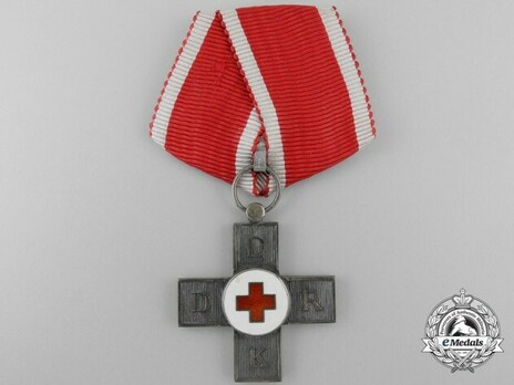Silver Cross Obverse