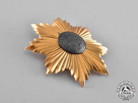 Order of the Star (Nishan-i-Astour), Type II, I Class Obverse